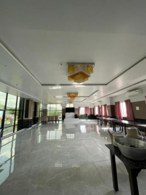 Glr Hills Hotel